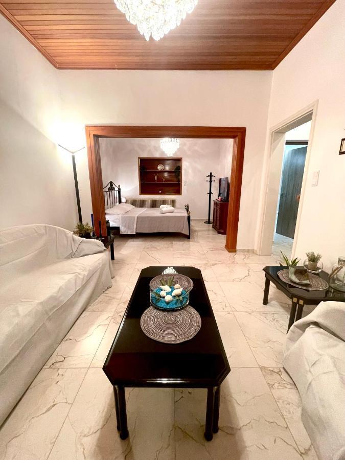 Emerald Luxury Apartments - Ath Airport Спата Экстерьер фото