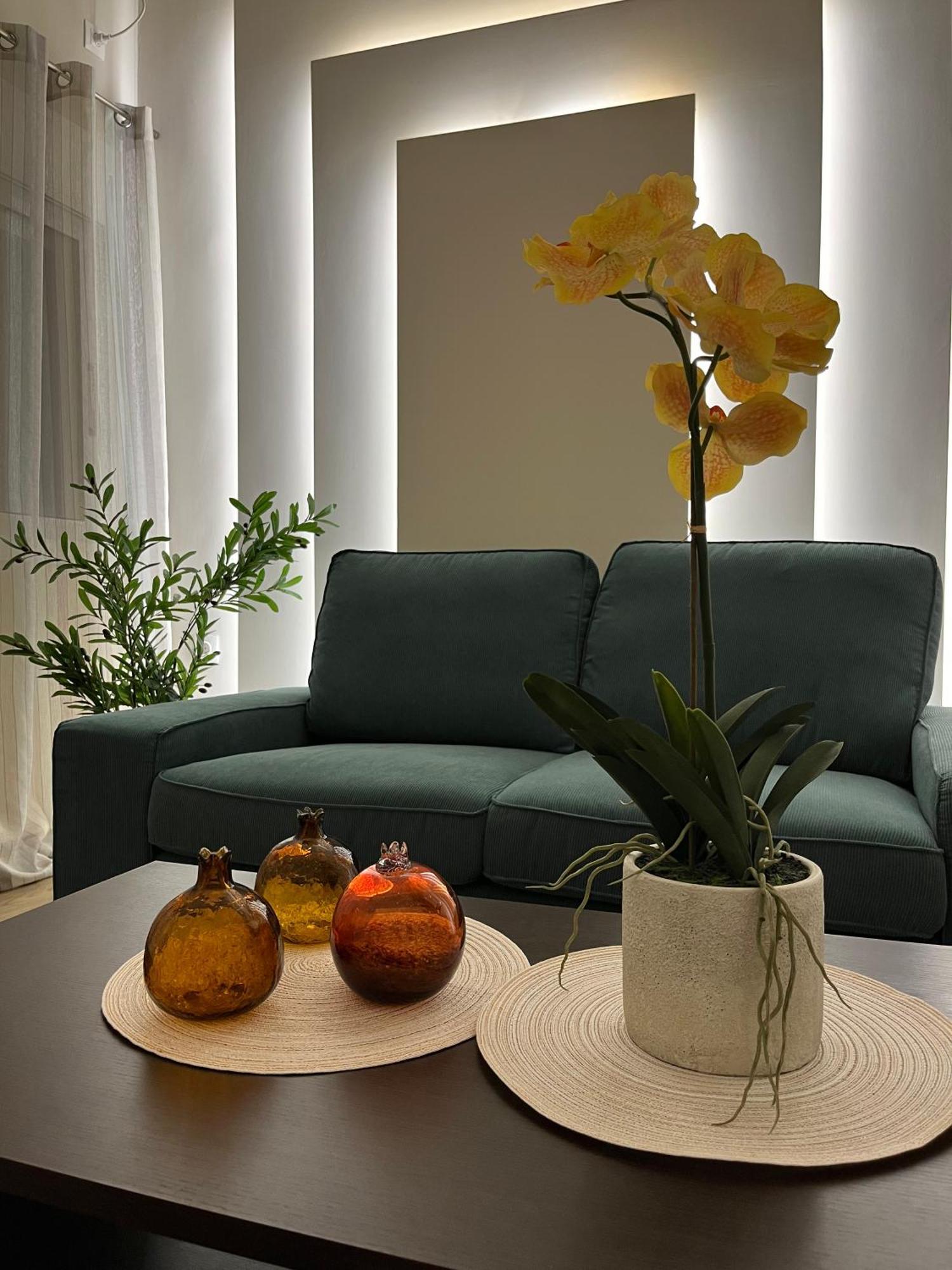 Emerald Luxury Apartments - Ath Airport Спата Экстерьер фото